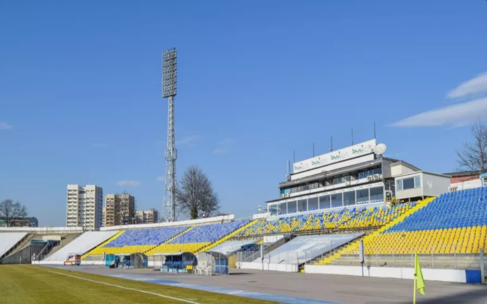 Генералният спонсор на Левски се включи активно в подобряването на