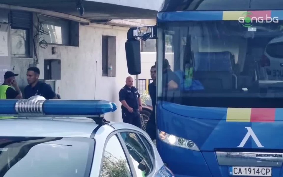 Футболистите на Левски пристигнаха на "Герена" за мача с ПАОК
