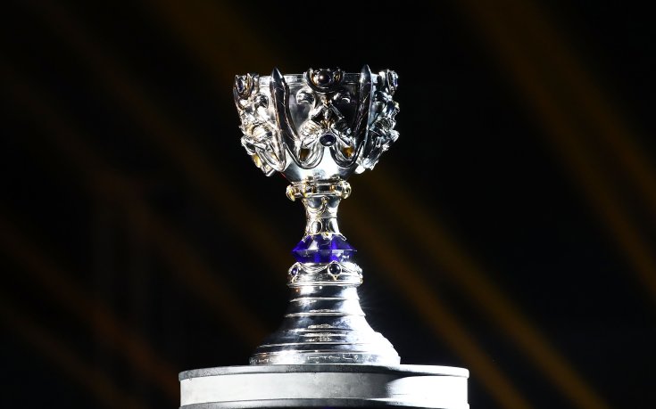 T1 срещу Top Esports в битка за световната титла