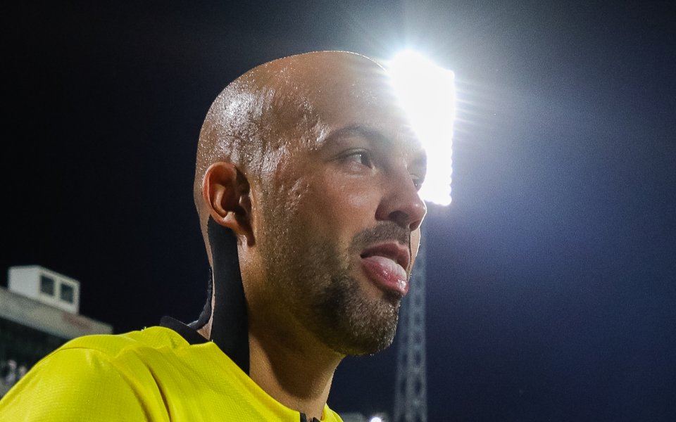 Капитанът и вратар на Левски Николай Михайлов сподели, че отборът