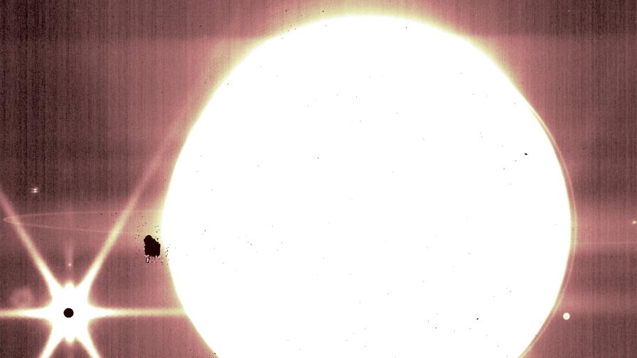 Снимка от "Джеймс Уеб" показва, че Юпитер има много тънък пръстен