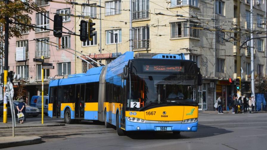 "Синя“ и „зелена“ зона влизат отново в сила, градският транспорт е с празнично разписание