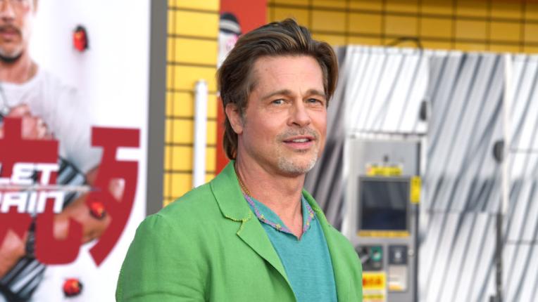  Брад Пит на премиерата на кино лентата „ Убийствен трен “ в Лос Анджелис 