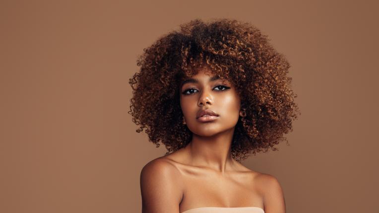  Прически за лице с форма елмаз 