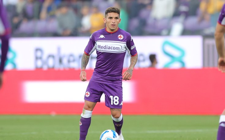 Арсенал праща халф в Галатасарай