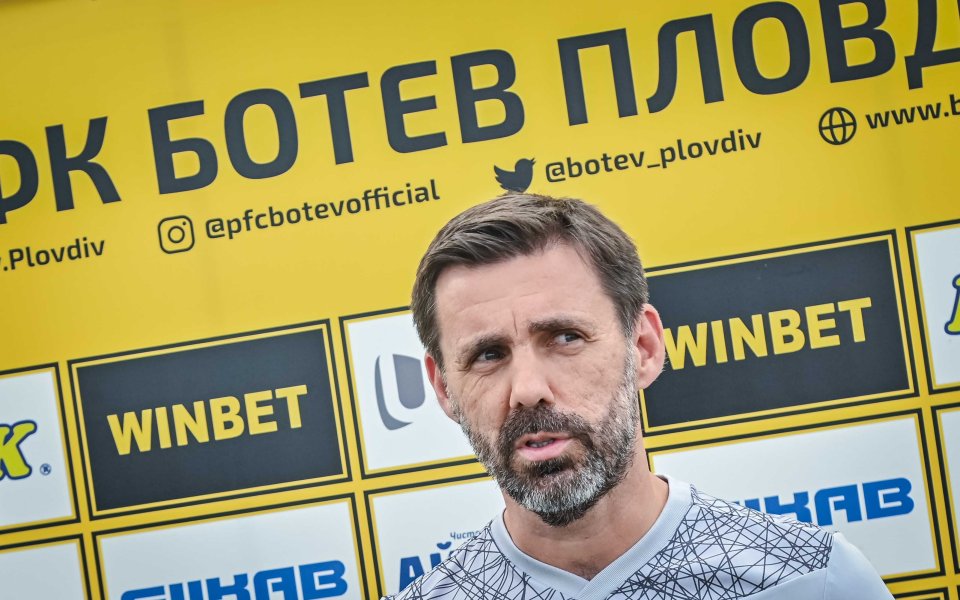 Ботев Пловдив представи Желко Копич