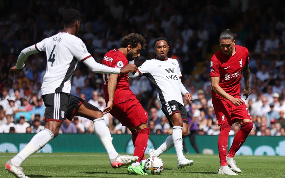 Фулъм и Ливърпул играят при 2:2 в мач от 1-ия