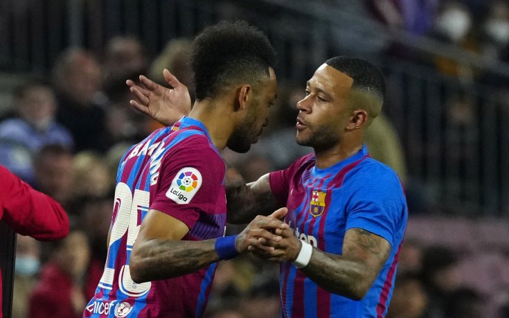 Дилема в Барселона: Ще трябва да реши с кого да се раздели измежду Обамеянг и Депай