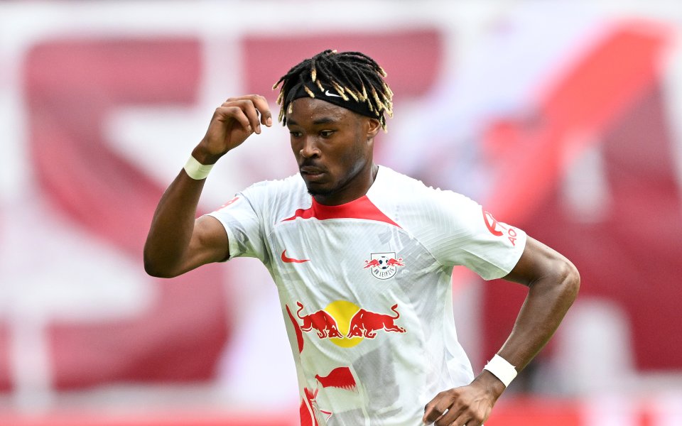 Защитникът Мохамед Симакан няма да може да премине от РБ