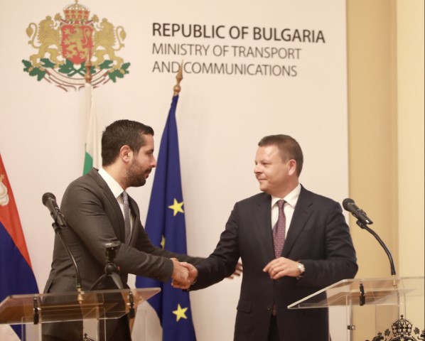 Вицепремиерът Христо Алексиев и сръбският министър Томислав Момирович обсъдиха сътрудничеството в жп и водния транспорт