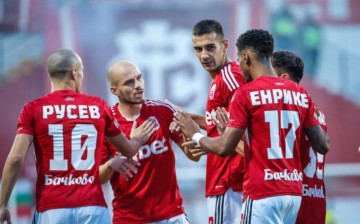 Чочев не спира да бележи, а ЦСКА 1948 е новият лидер след мач с два червени картона