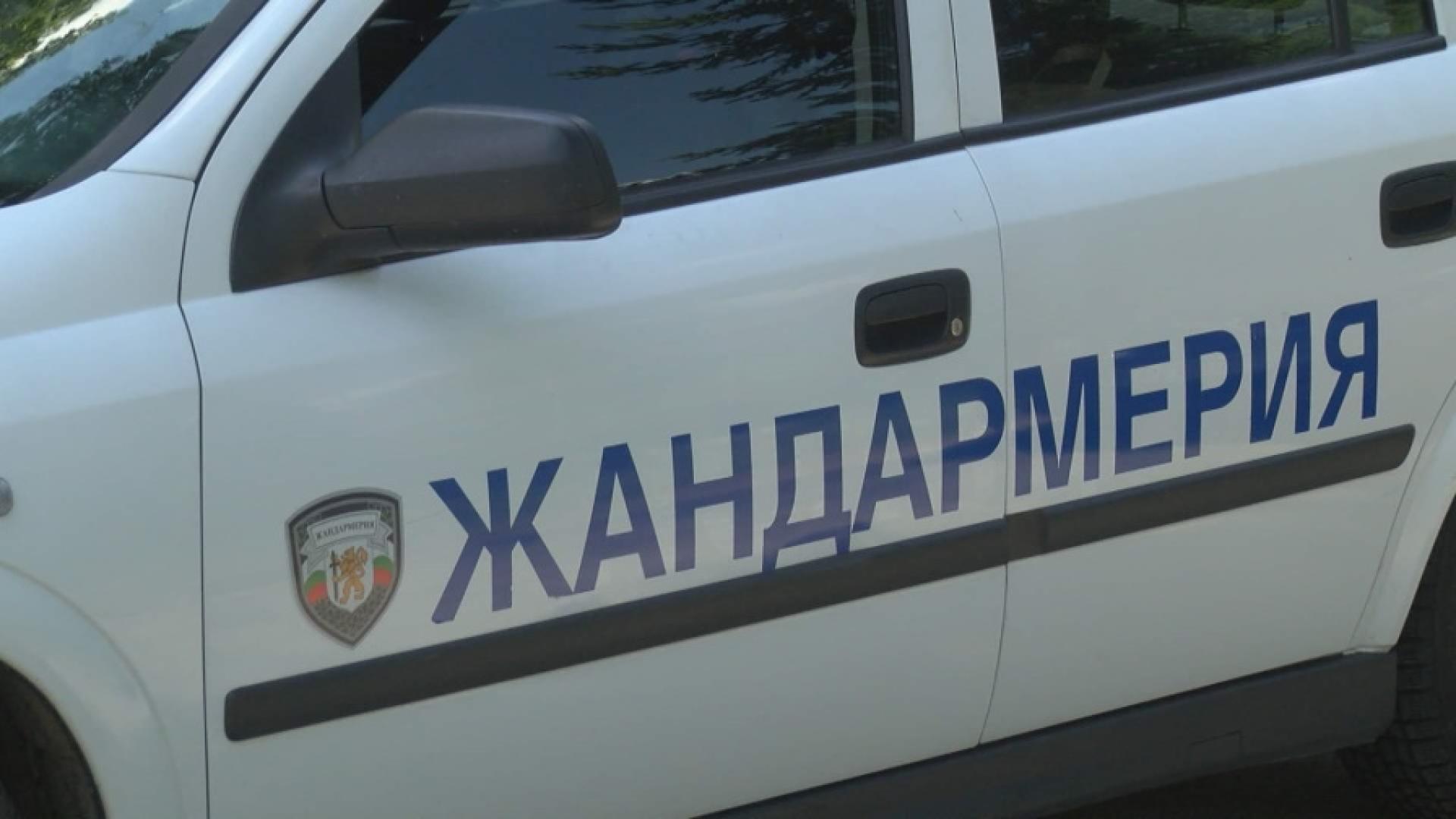 Община Пловдив е под полицейска блокада  Не се допускат граждани да