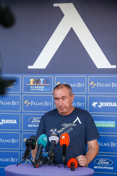 Пресконференция на Станимир Стоилов преди мача с Ботев Враца1
