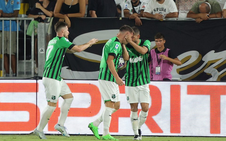 Френският нападател на Лориен Арман Лорианте ще играе през новия