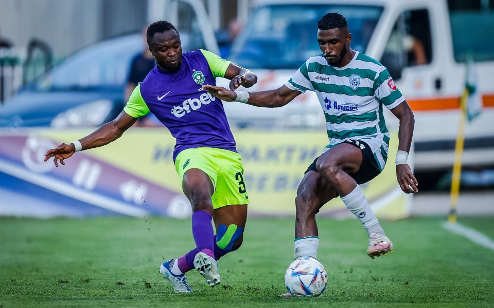 Отборите на Черно море и Лудогорец играят при в сблъсък от осмия