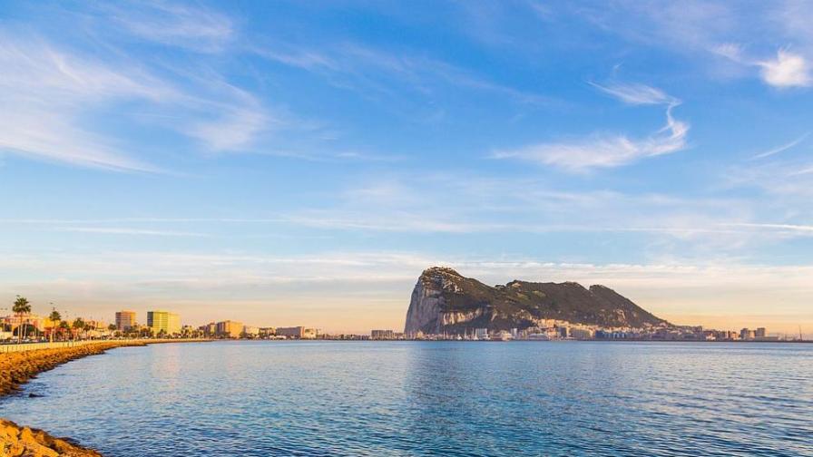 За половин час до Африка: Ще има ли тунел под Гибралтар