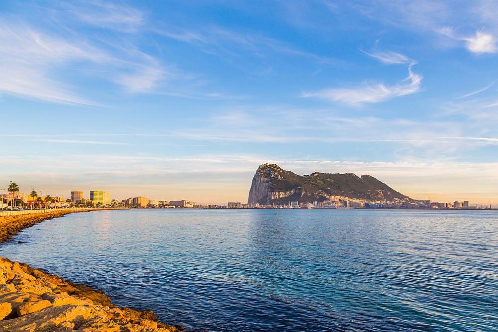 За половин час до Африка: Ще има ли тунел под Гибралтар