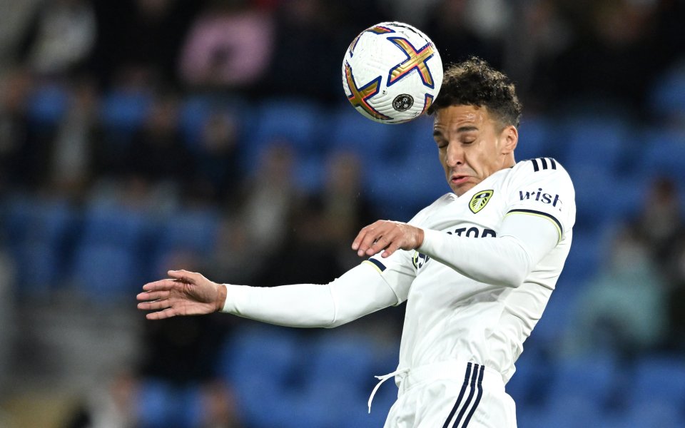 Звездата на английския Лийдс Юнайтед - Родриго, ще пропусне между три