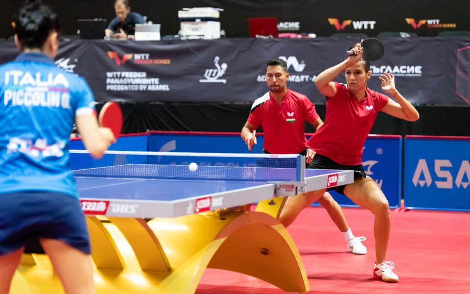 Българска двойка се класира за четвърфиналите на турнира по тенис на маса в Панагюрище