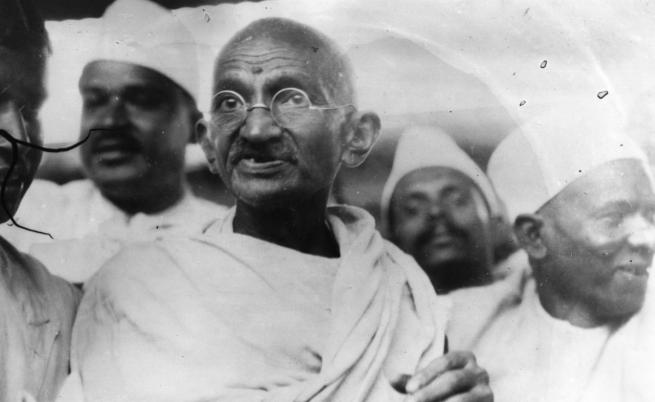 Ганди преди Махатма: Адвокат, бунтар и иноватор