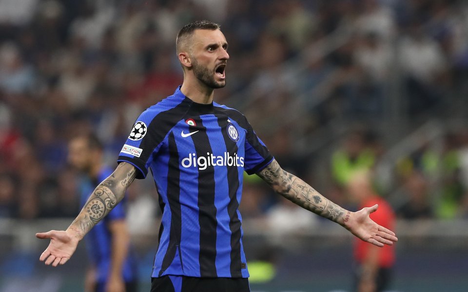 Италианският гранд Интер се продава, твърдят медии на Апенините. Според