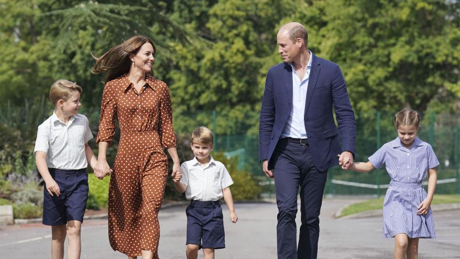 Децата на херцозите на Уиндзор започват учебната година в ново училище, след като семейството на принц Уилям се премести извън Лондон.