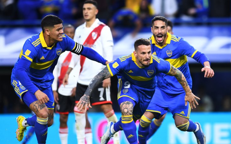 Бока триумфира в аржентинското Суперкласико