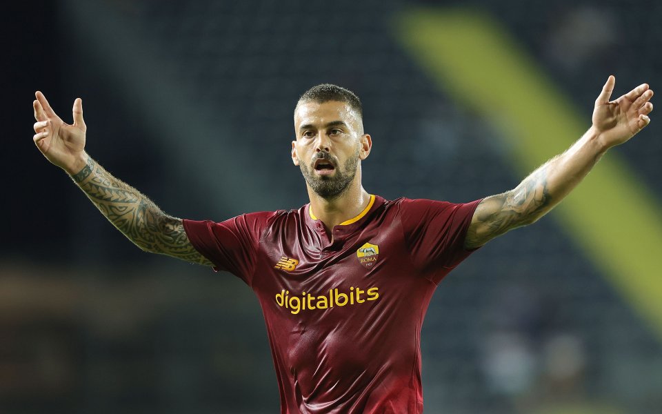 Отборът на Рома се наложи трудно с 2:1 като гост