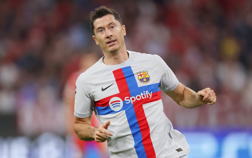 Байерн Мюнхен и Барселона играят при 0:0 в най-интригуващия мач