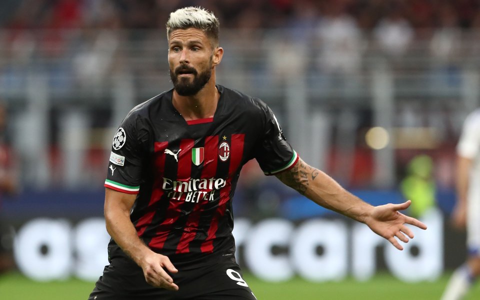 Отборите на Милан и Динамо Загреб играят при резултат 1:0 във