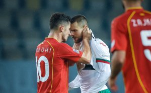 Голям скандал разтърси футбола в Северна Македония след загубата от България