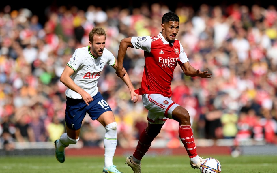 Тотнъм посреща Арсенал на своя стадион в лондонско дерби, което