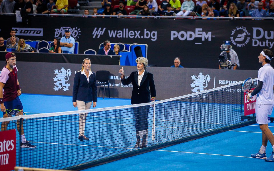 Министър Весела Лечева - награждаване Sofia Open