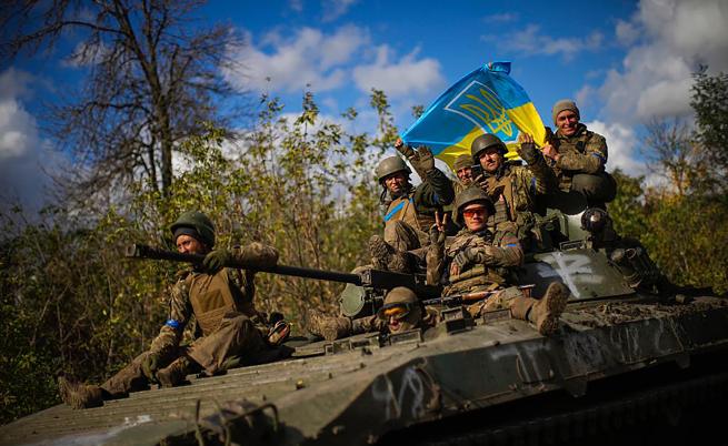 Анкета показва, че повечето украинци подкрепят продължаване на въоръжената съпротива срещу Русия