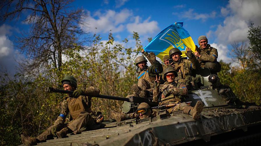 <p>Украински сили наближават границите на Луганска област</p>