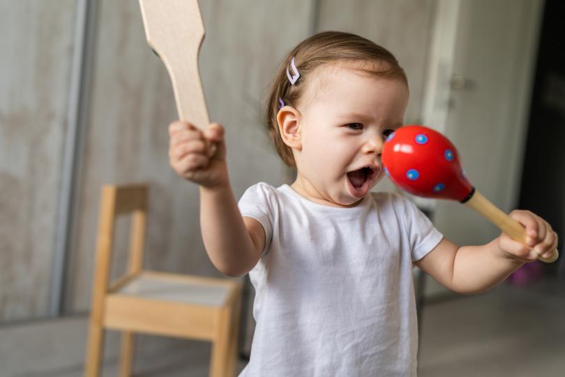 10 чудесни умения, които бебета и деца усвояват от музикалните инструменти