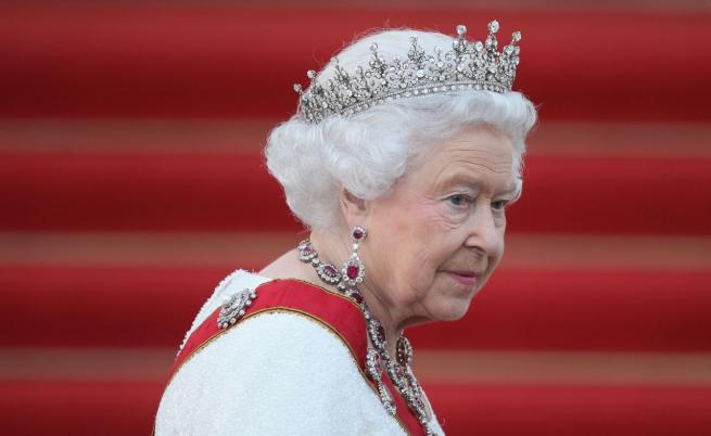 Година след смъртта ѝ: От какво почина кралица Елизабет II и кой бе до нея