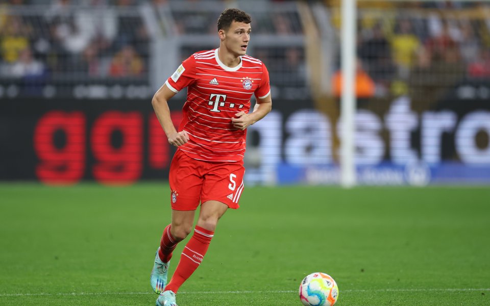 Челси продължава да се интересува от защитника на Байерн Мюнхен