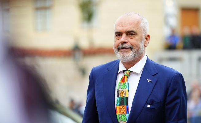 Еди Рама: Без по-високи заплати за хората, няма да има увеличение и за властта