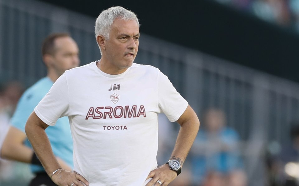 Наставникът на Рома - Жозе Моуриньо, остана сравнително доволен след