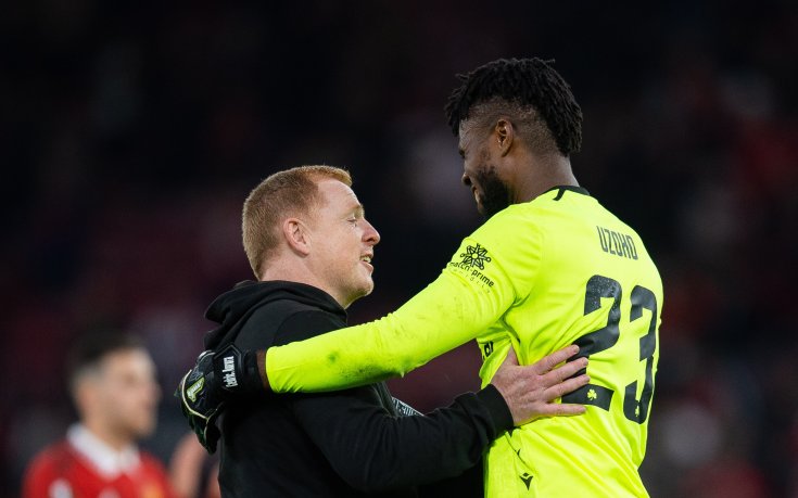 Отборът измъчил Манчестър Юнайтед остана без треньор