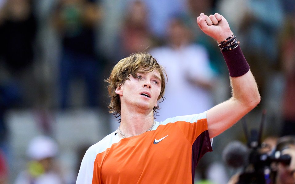 Водачът в схемата Андрей Рубльов (Русия) се класира за четвъртфиналите