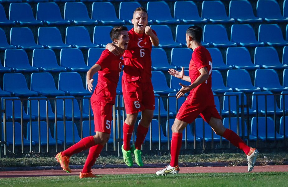 България U17 Турция U171