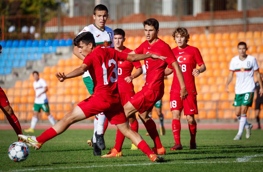 България U17 Турция U171