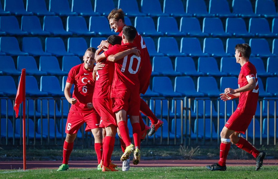 България U17 Турция U171