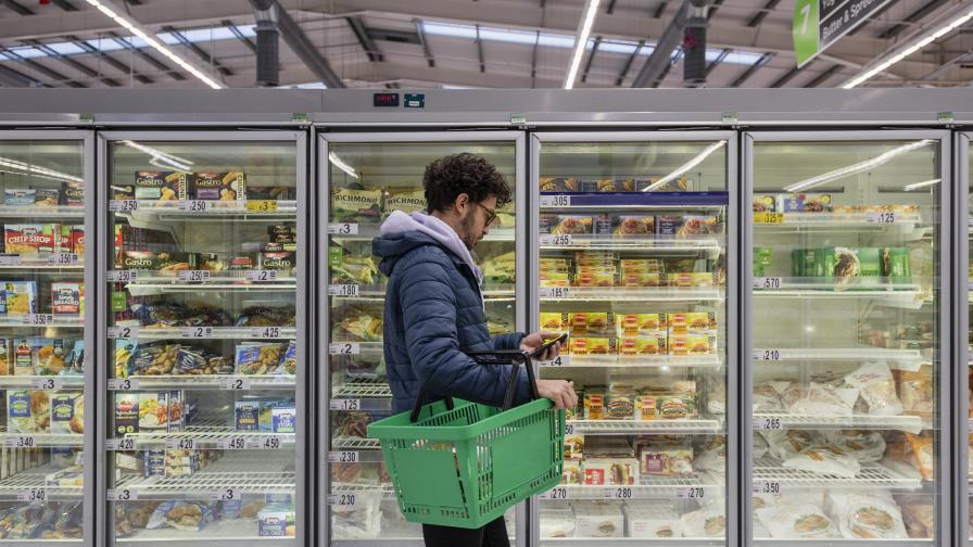 Цените паднаха през септември, но годишната инфлация се ускори до 5,6%
