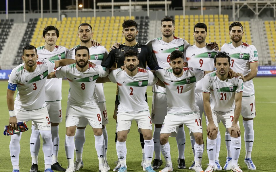 Иранци поискаха страната им да бъде отстранена от Мондиал 2022