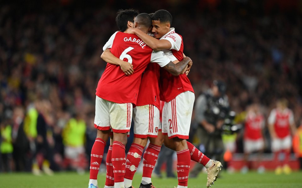 Арсенал трупа победа след победа този сезон във всички турнири.