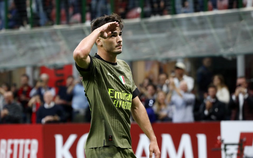 Милан и Монца играят при резултат 2:0 в пореден мач от