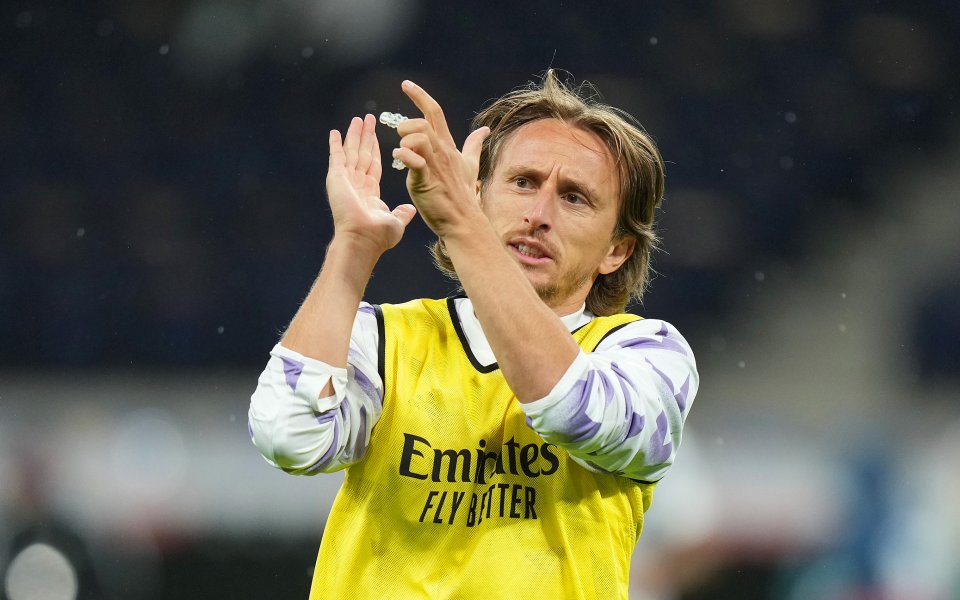 Отборите на Реал Мадрид и Севиля играят при резултат 1:0 в